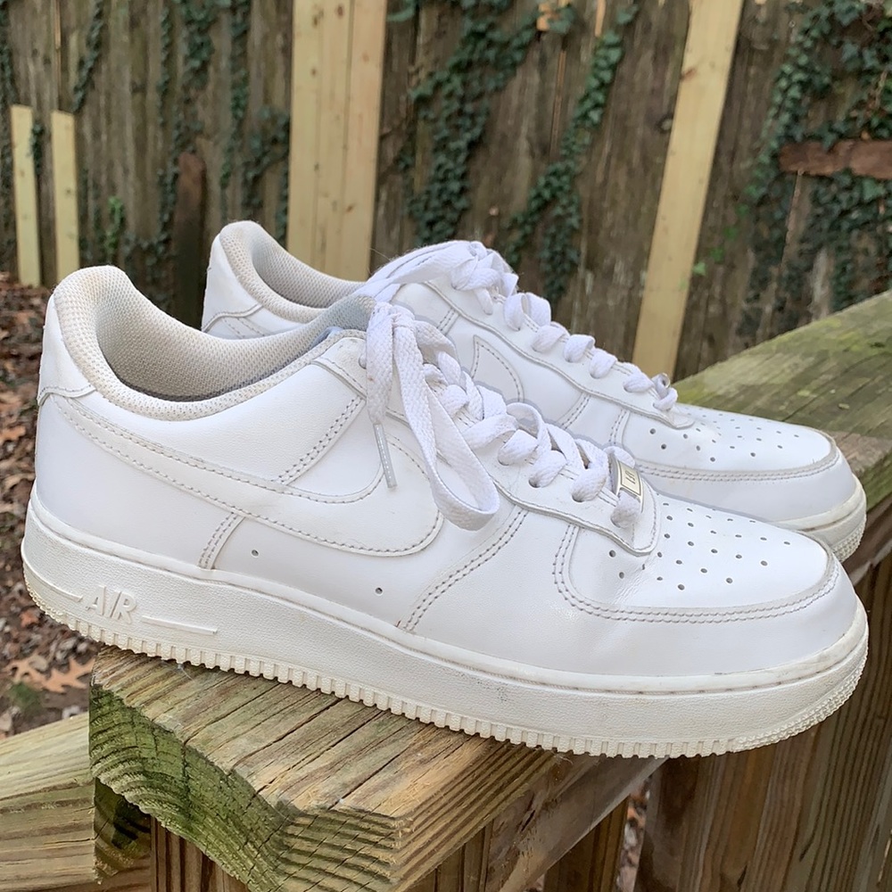 NIKE Air Force 1 all white VGUC Size 9